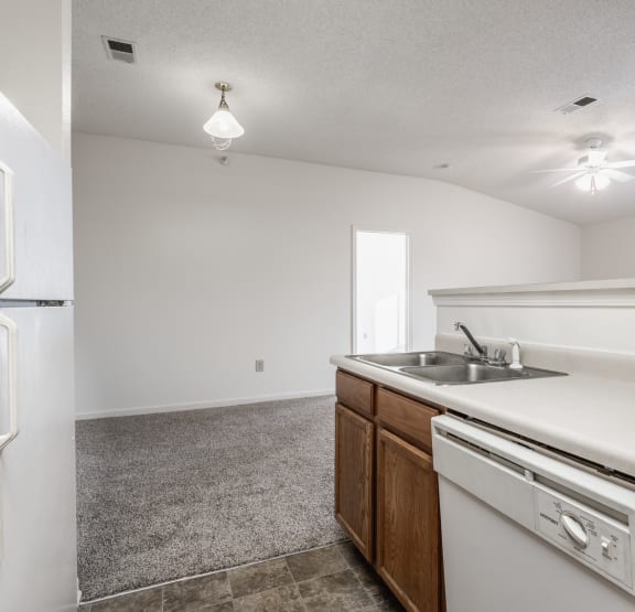 Apartments in Greenwood, Indiana Polo Run Apartments